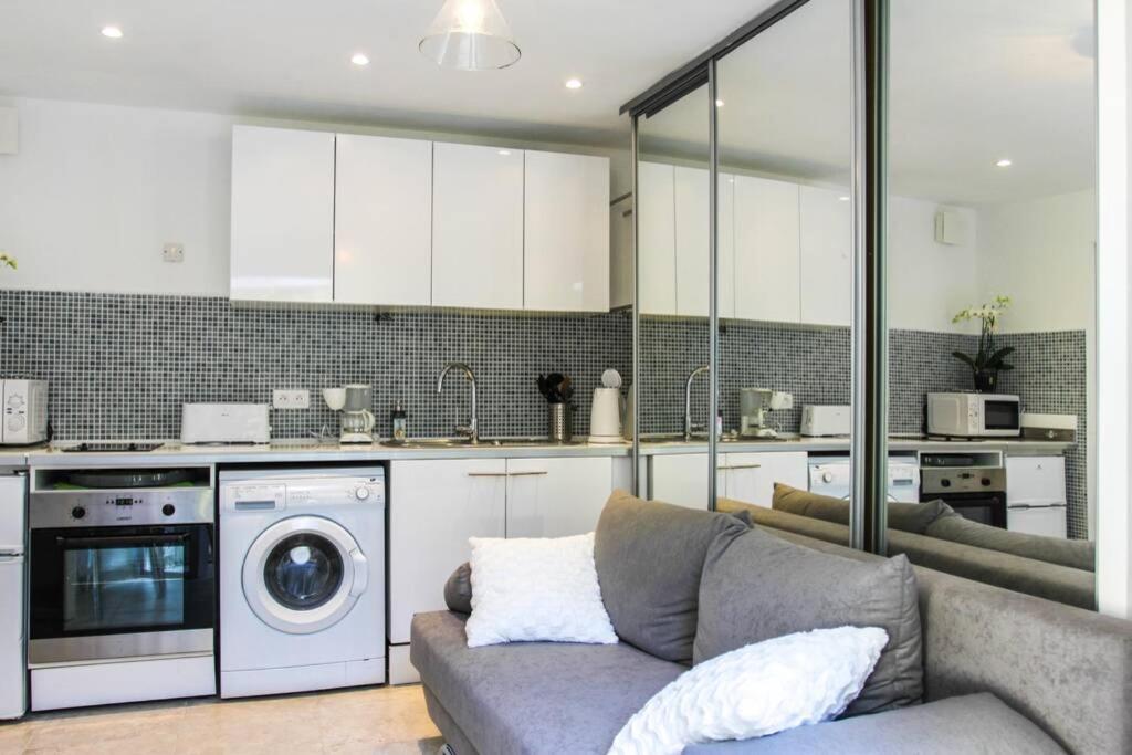 Appartement Lumineux Avec Terrasse Jardin Et Acces Piscine Villefranche-sur-Mer Exteriér fotografie